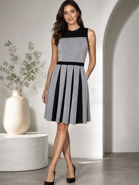 Taylor Black White Mesh Swing Dress Sleeveless Fit Flare Size 8 Mod Retro